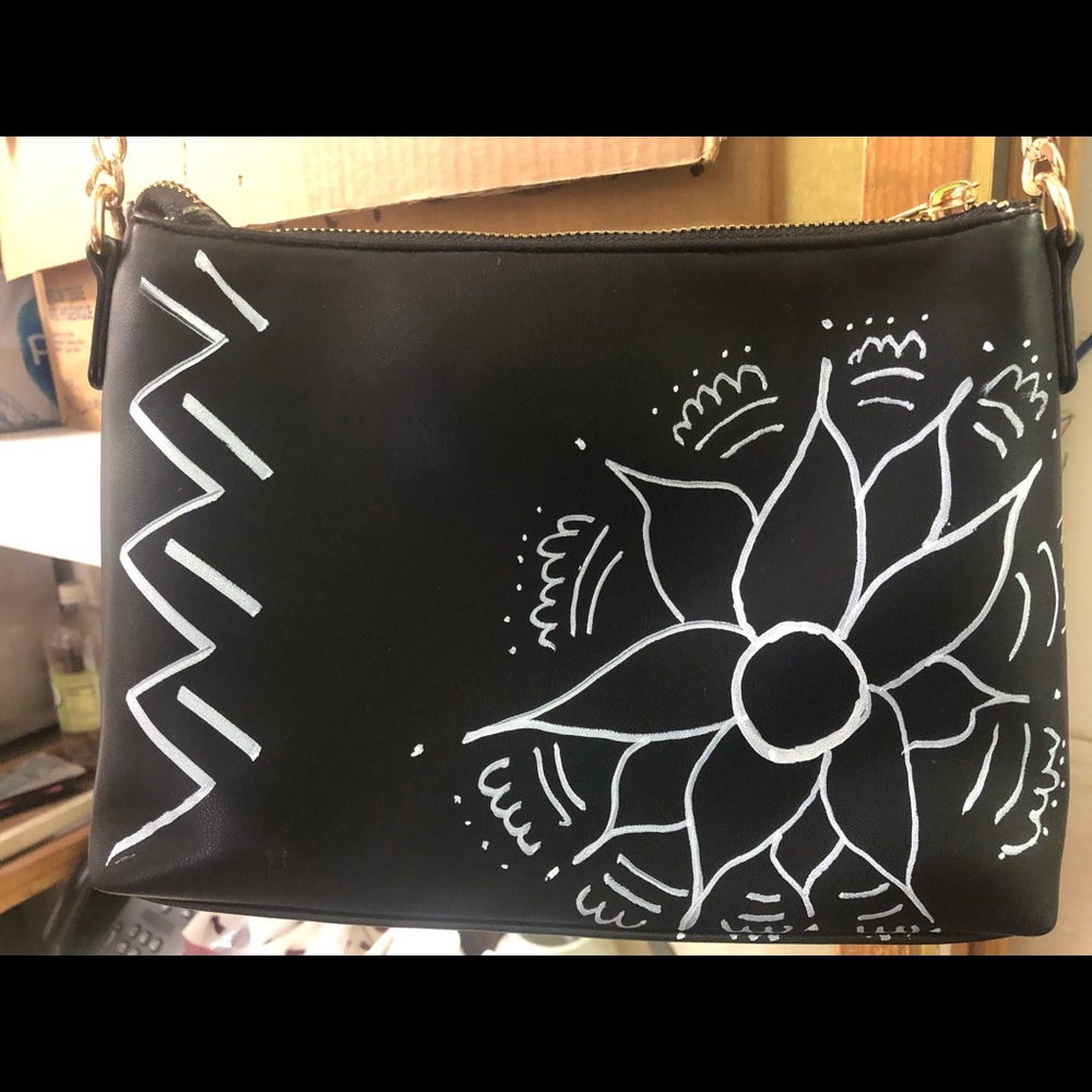 Hand-painted purse